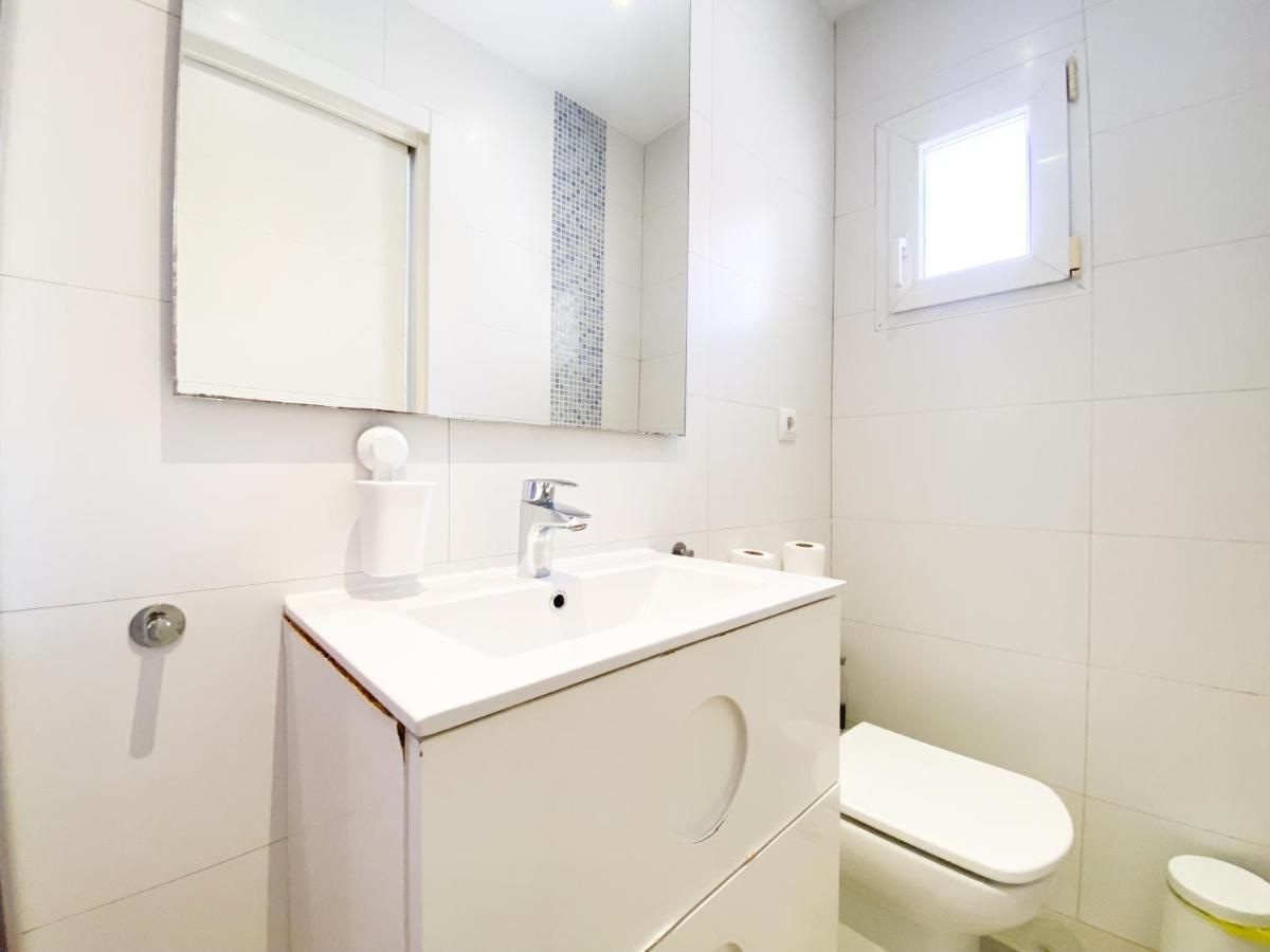 Apartamento Con Encanto En Malasana Madrid Bagian luar foto
